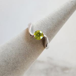 Spiraling Peridot Ring